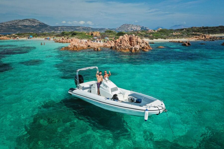 Sardegna: Tavolara Boat Tour with Snorkeling - The Tavolara Marine Protected Area: Where You See More Fish Than Work