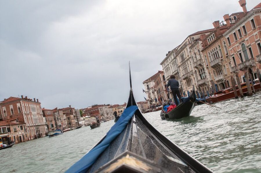 Secret Venice & Gondola Tour - Group size, guide style, and how to get the most out of it