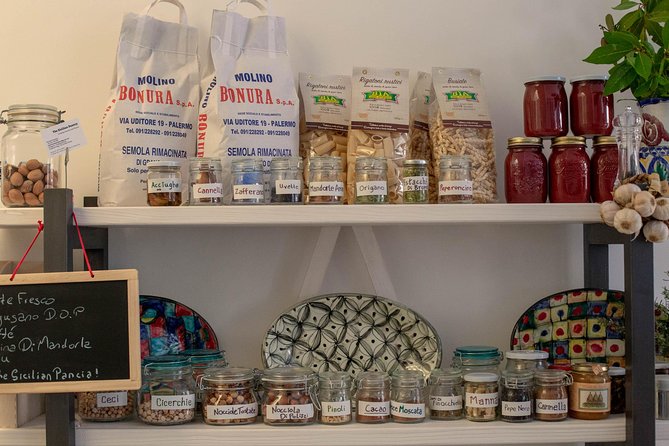 Sicilian Cooking Class - Capo Street Market: Where the Class Starts to Feel Local