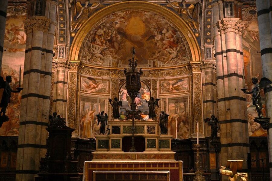 Siena Walking Tour with Cathedral and Crypt & Museum Option - Tower of Mangia views, plus Siena’s district rhythm