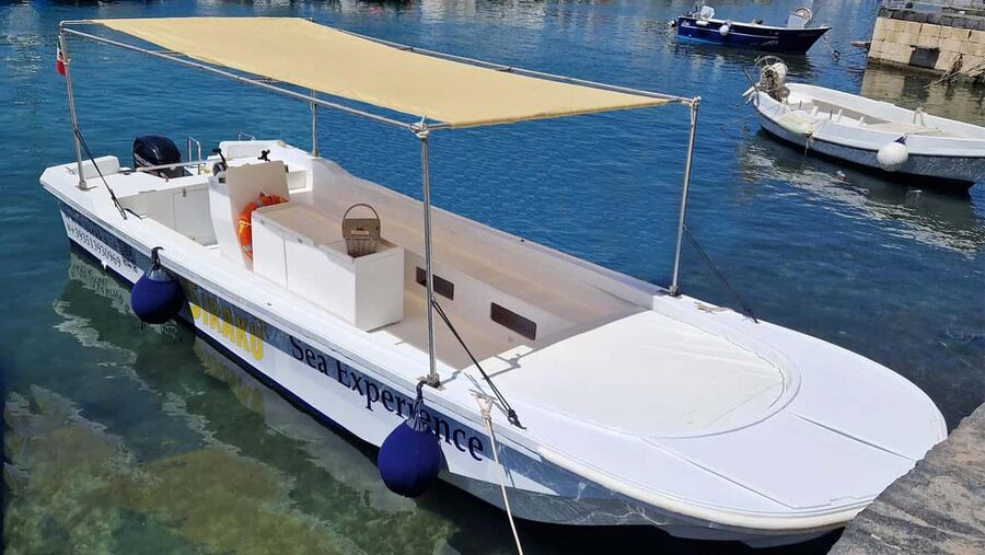 Siracusa: Ortigia & Sea Caves Speedboat Tour with Swim Stop - What’s Included (and what isn’t): The $34 Value Equation