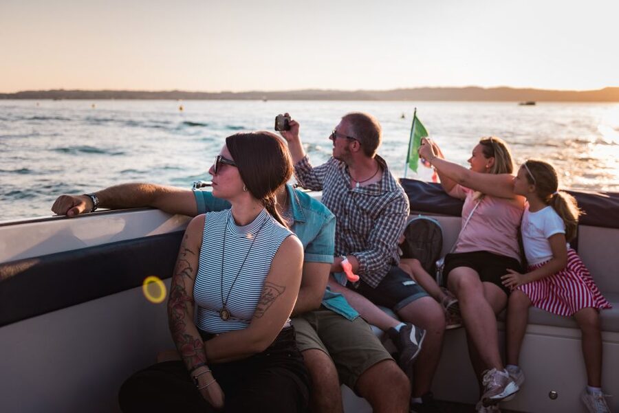 Sirmione: Sunset Boat Cruise with Local Wine - Price and Value: Is $35 Worth 45 Minutes of Boat Time?