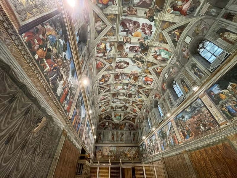 Sistine Chapel and Vatican Museums Small Group Tour - Sistine Chapel, with a guide telling you what to look for