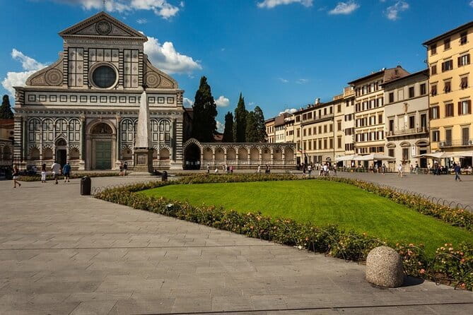 Skip-the-Line Accademia Guided Visit: David Secrets and Beyond - Who this tour suits best (and who should think twice)