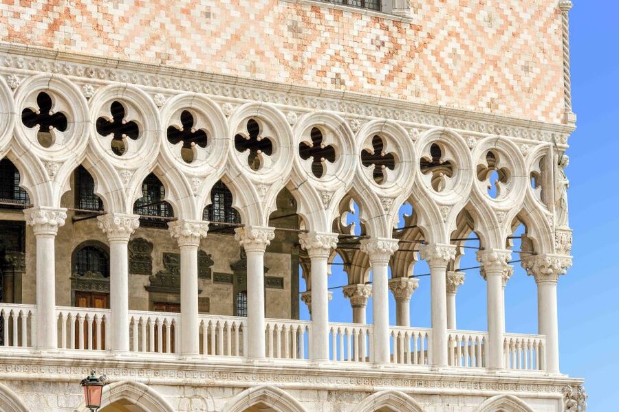 Skip-the-Line Guided Tour of Doge's Palace - Art highlights you can actually connect to Venice