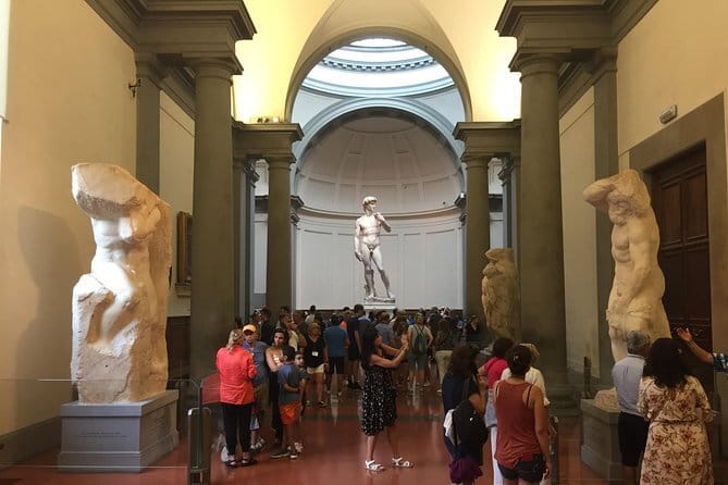 Skip-the-Line Guided Tour of Michelangelo’s David in Florence - Mario Gesu’s style: interactive, personal, and a bit philosophical