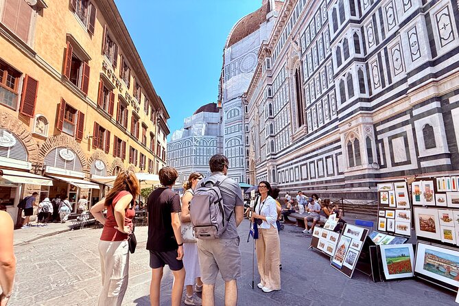 Skip the line: Uffizi and Accademia Small Group Walking Tour - Inside the Uffizi: express highlights that still feel coherent