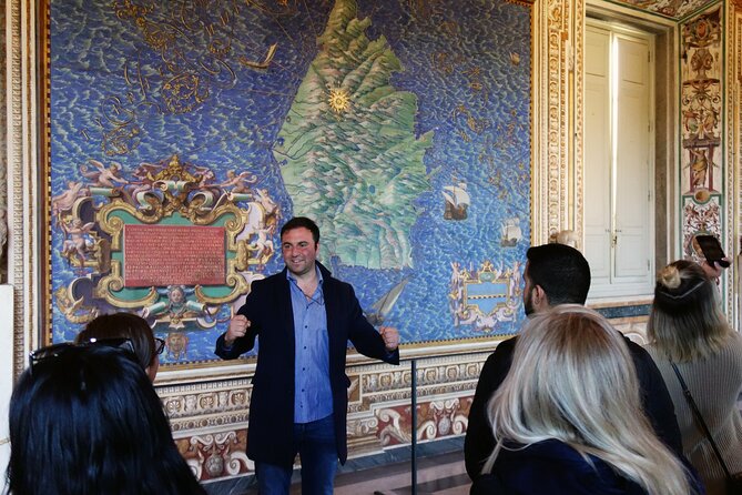 Skip-the-Line Vatican, Sistine Chapel & St. Peter's | Small Group - Sistine Chapel: what to look at in your 25 minutes