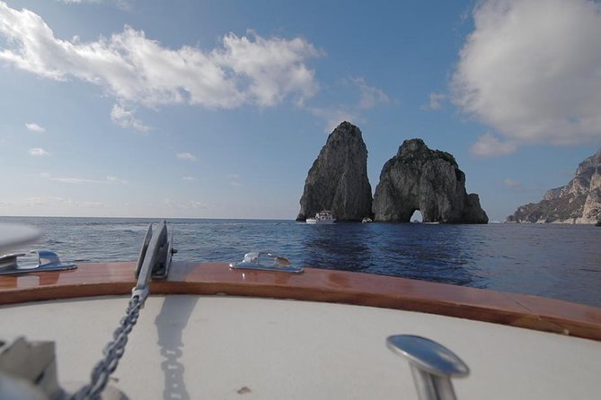 Small Group Day Trip to Capri from Positano or Praiano - Getting to the boat: Positano vs Praiano meeting points