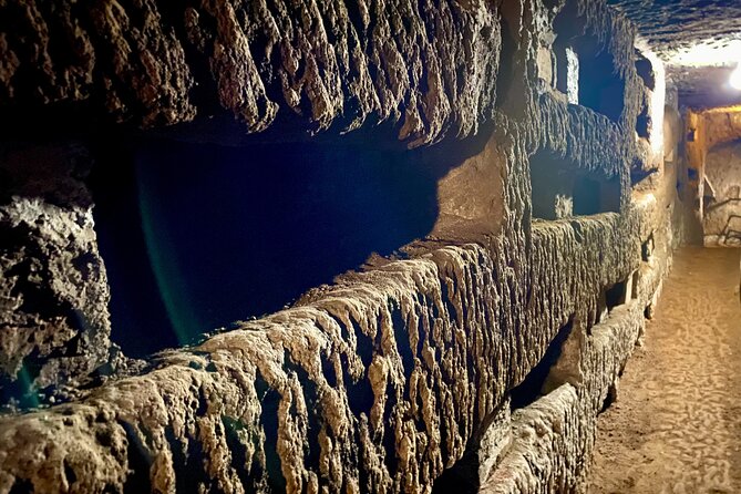 Small Group Express Tour of Roman Catacombs with Transfer - Entering Catacombe Di Domitilla Without Losing Your Day