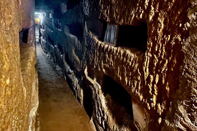 Small Group Express Tour of Roman Catacombs with Transfer - Frescoes, Symbols, and the Story the Walls Still Tell