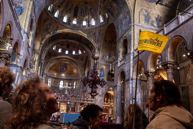 St. Mark’s Basilica Guided Tour with Venice Canals Gondola Ride - What “shared gondola” changes for your comfort and photos