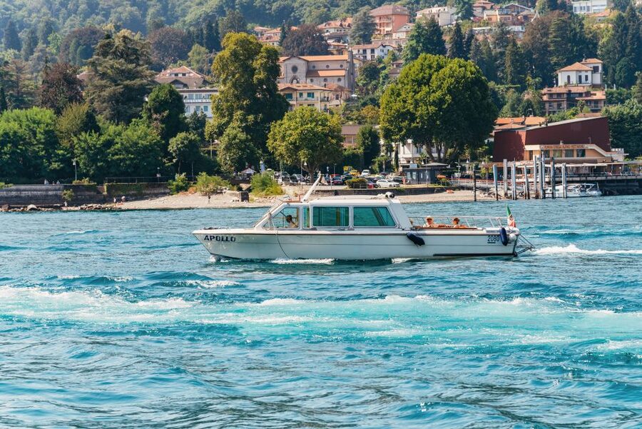 Stresa: 3 Borromean Islands Hop-On Hop-Off Boat Tour - Quick takeaways you’ll actually use