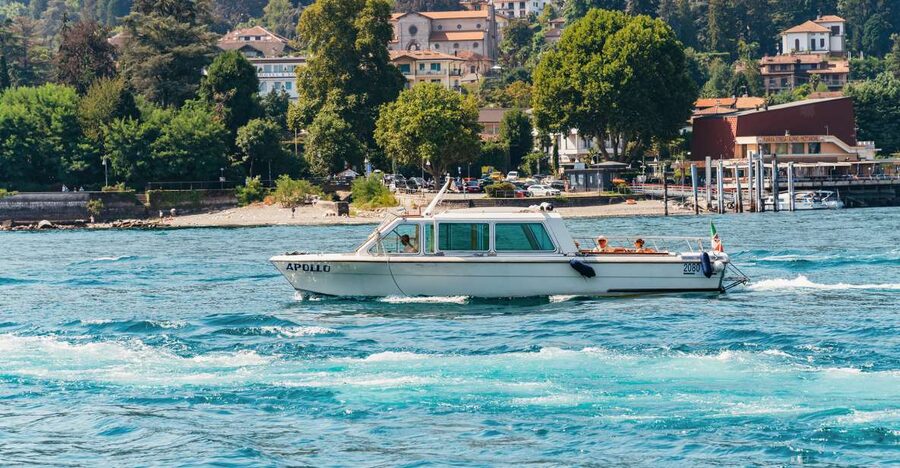 Stresa: 3 Borromean Islands Hop-On Hop-Off Boat Tour - Stresa docks: where the day starts