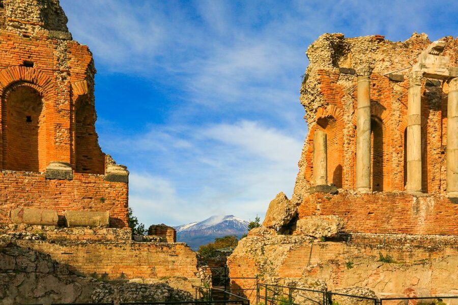 Taormina: Ancient Theater Skip-the-Line Ticket & Audio Guide - Best time to visit and simple crowd strategy