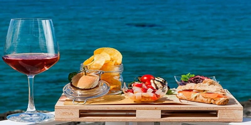 Taormina: Boat Tour with Aperitif on Isola Bella - Comfort, timing, and small logistics that matter