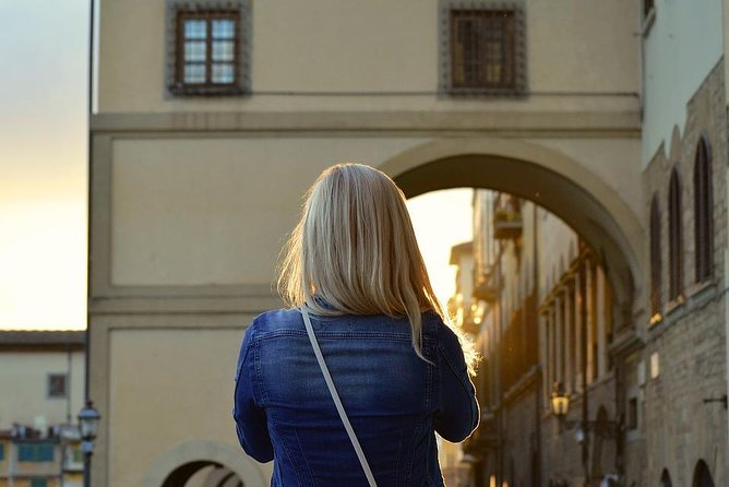The Best Tour in Florence: Renaissance and Medici Tales - Piazza della Signoria and Palazzo Vecchio, where politics meets statues