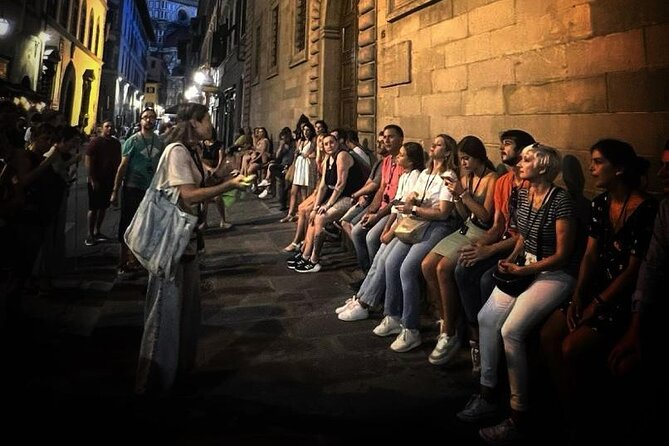 The Dark Side of Florence: Mysteries and Legends - Stop 4: Via del Campanile, Donna morta, and the street of the dead woman (10 minutes, free)