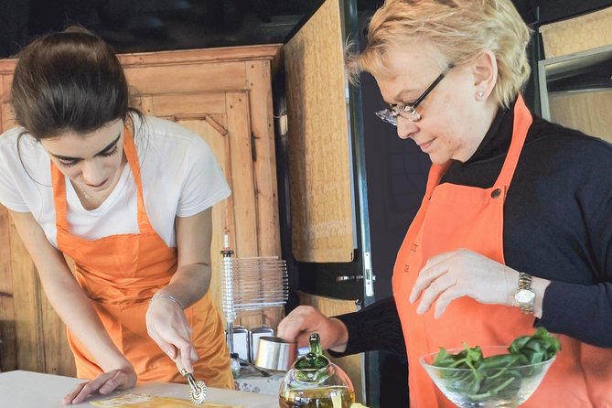 The Secrets to Learn Fresh Pasta and Tiramisù in a Glam Home - Getting there fast: locating V. Giuseppe Dezza 47