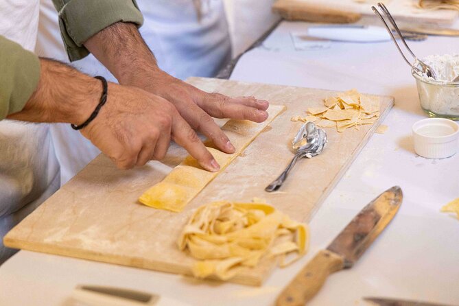 Top Class of Ravioli, Fettuccine and Tiramisu Workshop in Rome - Drinks, Portions, and the One Thing You Should Clarify First
