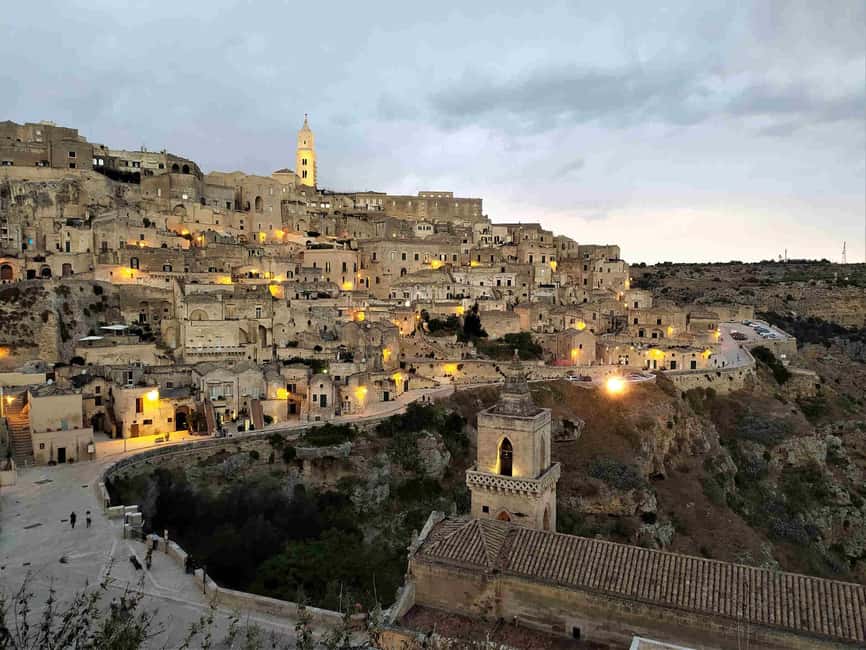Tour di Alberobello e Matera in bus privato da Bari - Alberobello sights to prioritize: Siamese Trulli and the church circuit