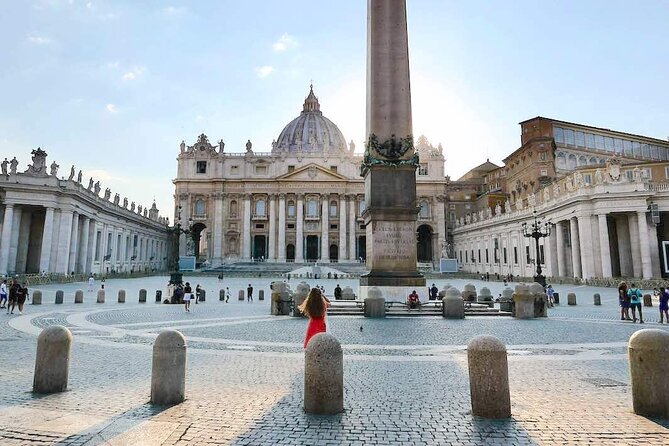 Tour of St Peter's Basilica with Dome Climb and Grottoes - Inside St Peter’s Basilica: Pietà, mosaics, and the 150-year rebuild story