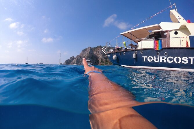 Tour of the Costa degli Dei by boat, 3 hours with aperitif included - Snorkeling gear: good news, and one expectation check