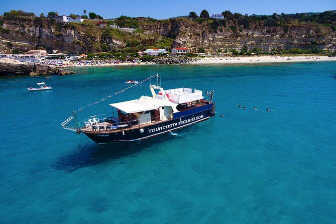 Tour of the Costa degli Dei by boat, 3 hours with aperitif included - Weather matters more than you think