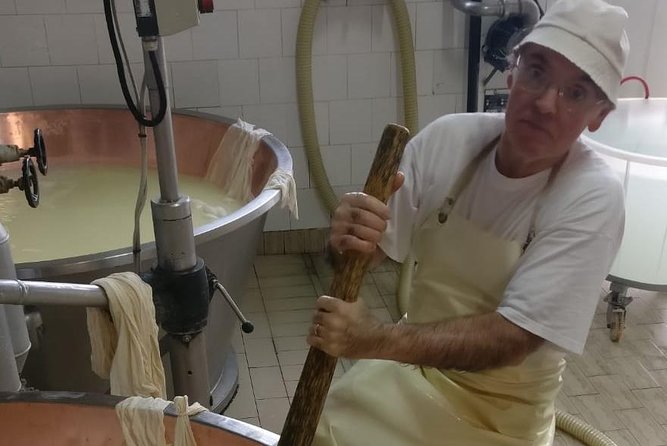 Tour Parmigiano Reggiano dairy and Parma ham - Why this tour works for Parma’s food culture