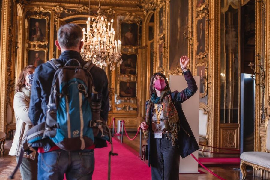 Turin: Savoy Royal Palace Small Group Guided Tour - Small-group feel, guide-led pacing, and why reviews repeatedly praise the style