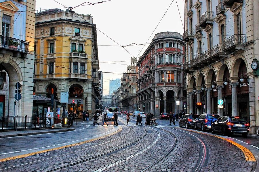 Turin: Small-Group Walking Tour of Top City Highlights - Turin Highlights in Two Hours, Piazza San Carlo to Mole Antonelliana
