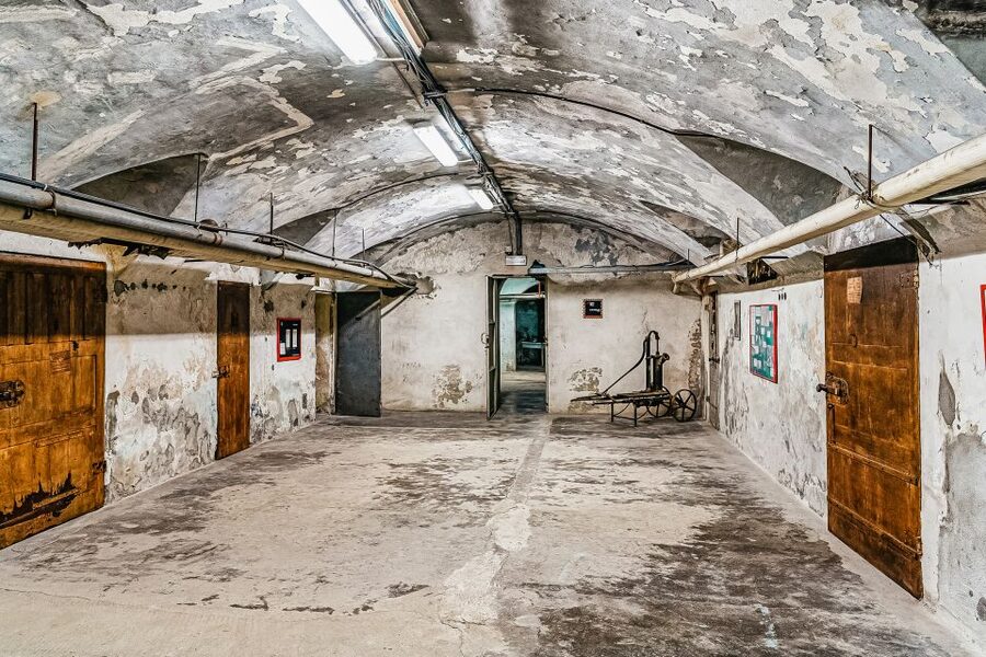 Turin: Underground Tunnels Guided Tour - Should you book the Turin Underground Tunnels tour?