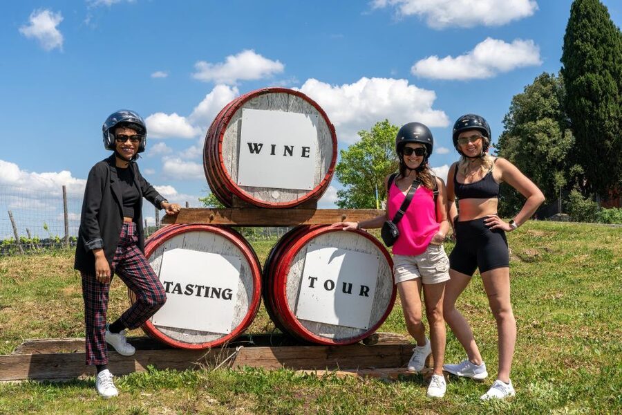Tuscany by Vespa Full-Day Tour to Chianti Wine Region - Key things that make this Vespa Chianti day work