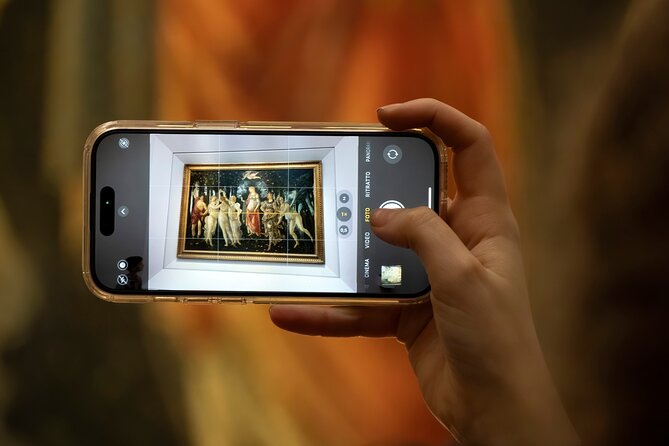 Uffizi Gallery Skip The Line Ticket or Guided Tour Options - Rooftop terrace break: Ponte Vecchio and the Arno below