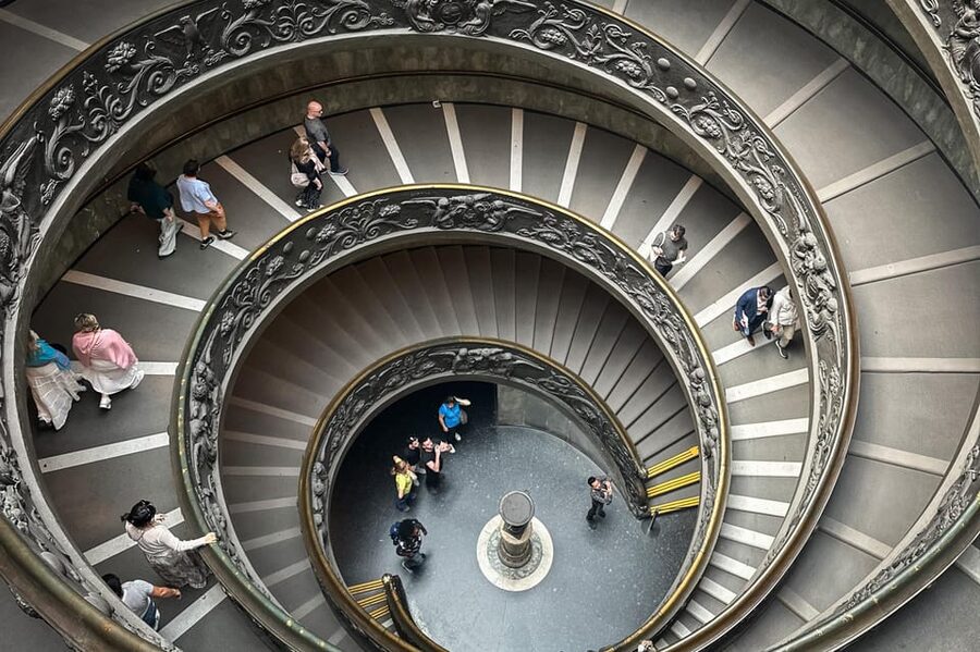 Vatican Museums & Sistine Chapel Skip-the-Line Entry Ticket - Room of Constantine and Room of Heliodorus: big scenes, big scale