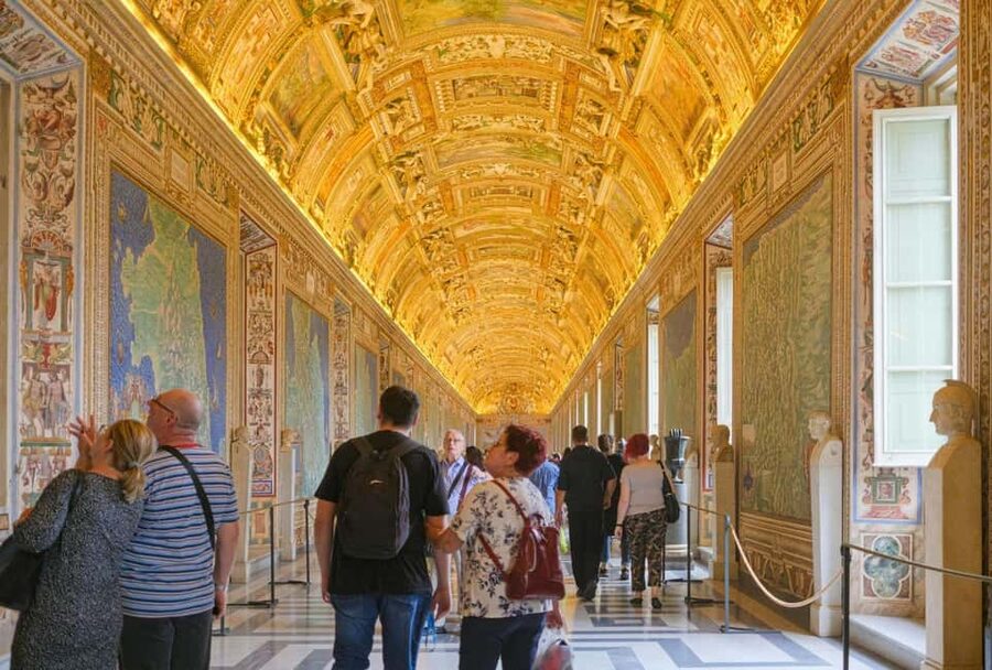 Vatican Museums & Sistine Chapel Tour with Optional Basilica - A Smart Way to See the Vatican in 2.5 to 3 Hours