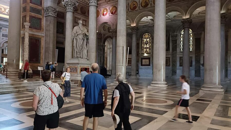 Vatican: Pope Francis Tomb and Papal Basilicas Tour - The 3-hour Vatican-adjacent route that makes sense