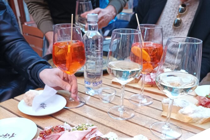 Venice Bacaro Food Tour: Eat and Drink like a Venetian - Cannareggio aperitivo rhythm at Salizada del Pistor