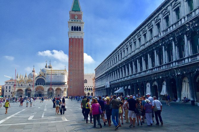 Venice: Doge's Palace and St. Mark's Basilica Guided Tour - Doge’s Palace in 75 minutes: Casanova, courts, and ceiling art that feels political
