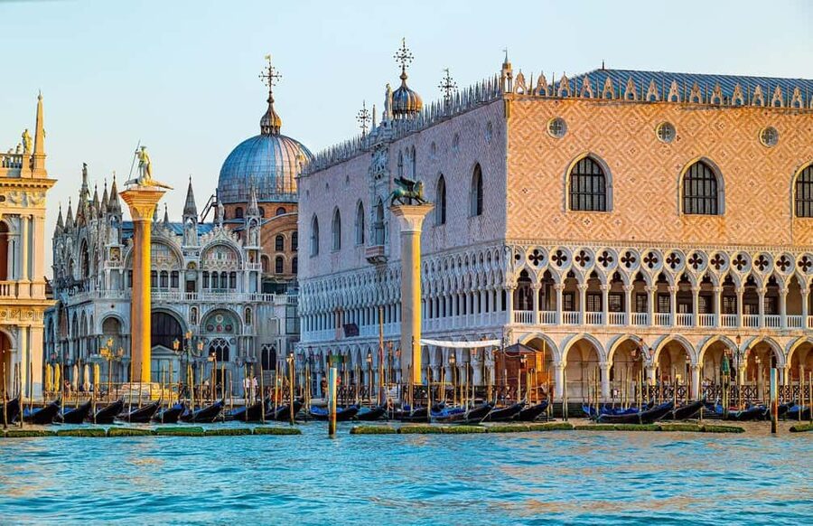 Venice: Doge's Palace Guided Tour with Optional Gondola Ride - Correr Museum and the included museum access you can use later
