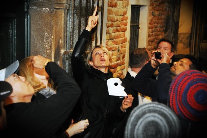 Venice Ghost Stories, Legends and Anecdotes Tour - Scala Contarini del Bovolo: spiral stairs and a legend in the stone