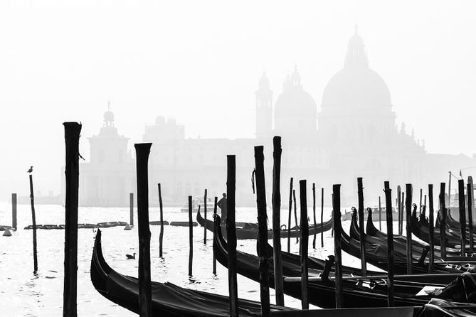 Venice Ghost Stories, Legends and Anecdotes Tour - Campo San Bartolomeo: the first square, the first story