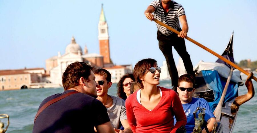 Venice: Gondola Ride with Live Guide or Audio Guide - From Madonna della Salute to the Grand Canal, in two parts