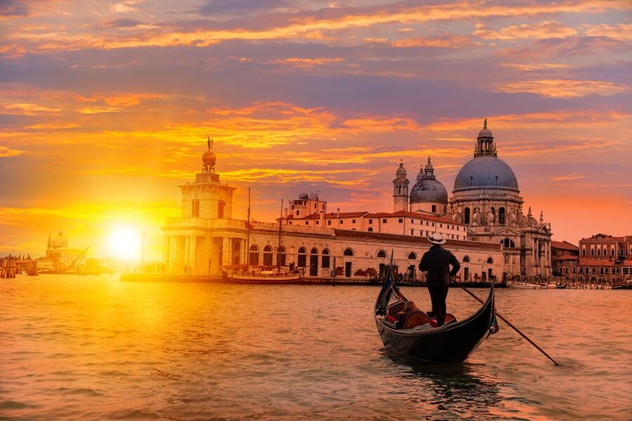 Venice: Gondola Tour under the Bridge of Sighs & Audio Guide - From Saint Mark’s Square to the Gondola, Without a Long Slog