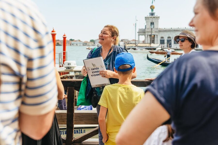 Venice: Grand Canal Gondola Ride with App Commentary - How the app-guided gondola experience really feels on the Grand Canal