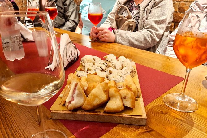 Venice: Jewish Ghetto & Cannaregio Area Food Tour: Pasta Wine Gelato and More! - Key highlights you will feel fast