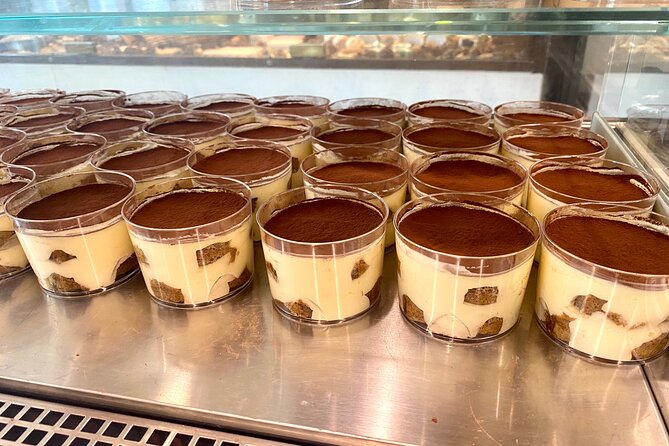 Venice: Jewish Ghetto & Cannaregio Area Food Tour: Pasta Wine Gelato and More! - Stop 1 in the ghetto area: Ghetto Ebraico, and why it matters