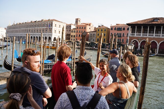 Venice Like a Local: Food, Wine & Spritz Tour with Traghetto Ride - Cannaregio Start, Then Off the Main Tourist Track