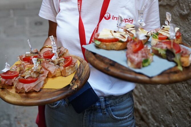 Venice Like a Local: Food, Wine & Spritz Tour with Traghetto Ride - Cannaregio Walking: How the Route Helps You Learn Venice