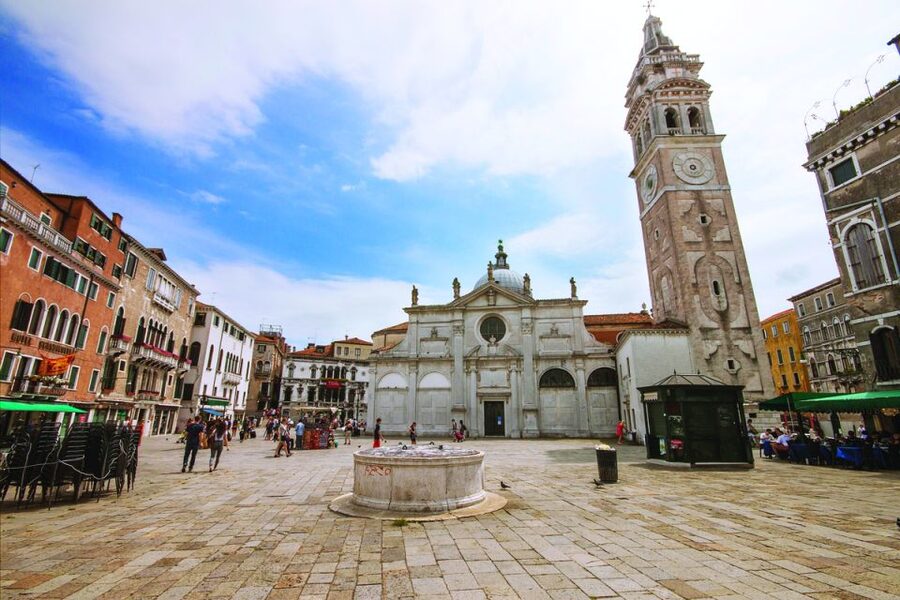 Venice: Morning Walking Tour - Why a morning walk beats later chaos in Venice